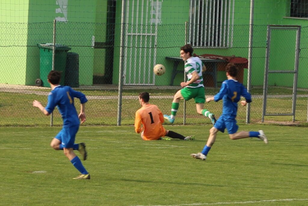 TAGLIAMENTO-ARZINO 3-0(34)